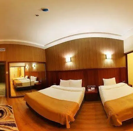 Hotel Gherdan 3*